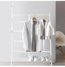 Perchero colgador multiusos con ruedas,  portatil, madera maciza color blanco